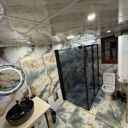 за гости корнела Apartamento